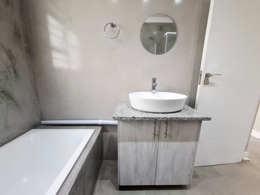 2 Bedroom Property for Sale in Heuwelsig Free State